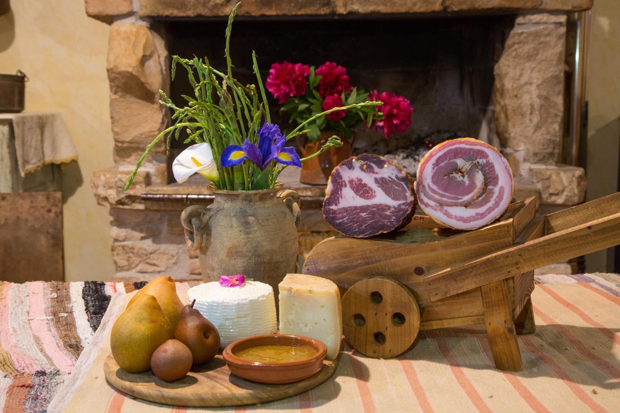 Agriturismo Terra E Sapori Campodipietra 外观 照片