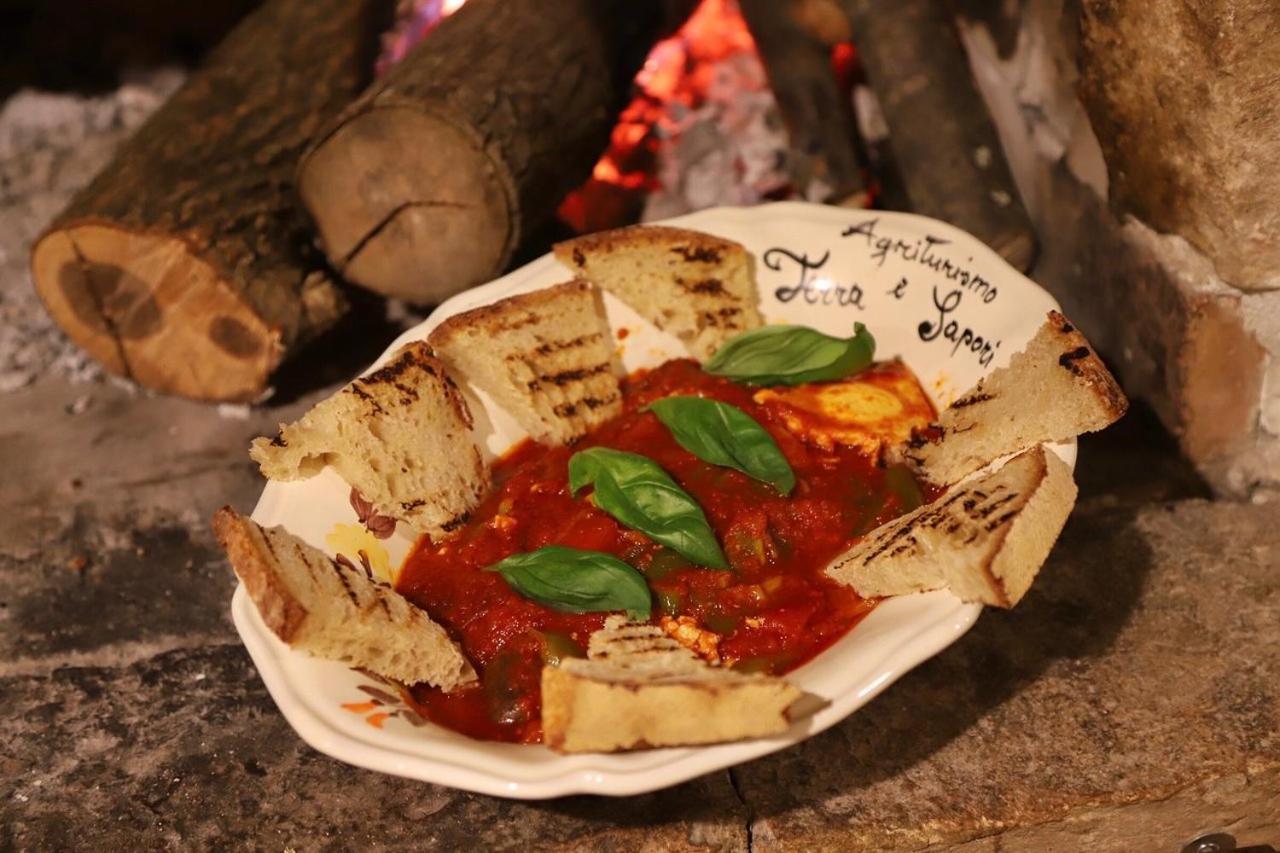 Agriturismo Terra E Sapori Campodipietra 外观 照片