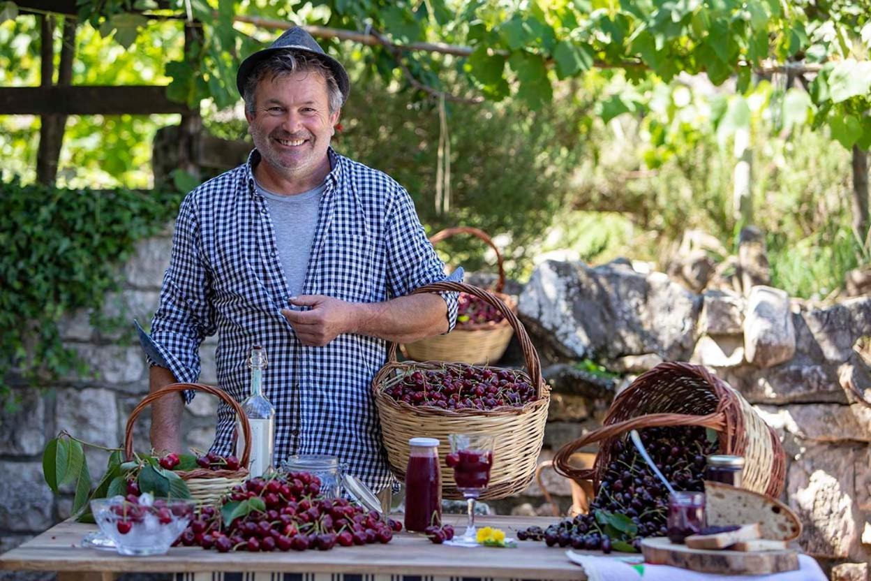 Agriturismo Terra E Sapori Campodipietra 外观 照片
